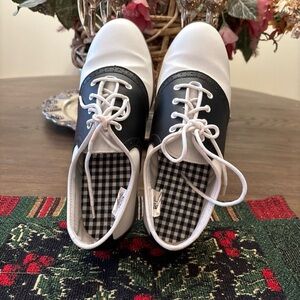 Eastland Two-Tone Lace-Up Women's Loafers